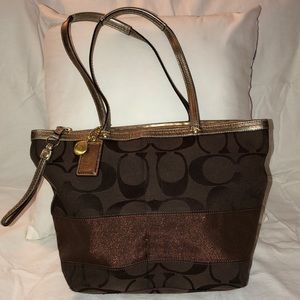 Coach signature hand bag